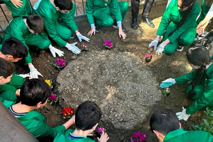 ADA University and School No. 207 Join Forces for Environmental Awareness and Tree-Planting Event