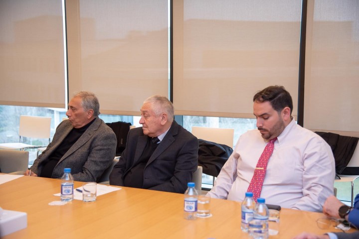 Roundtable Discussion on "Dealing with a Decrease in the Caspian Sea Level" at ADA University