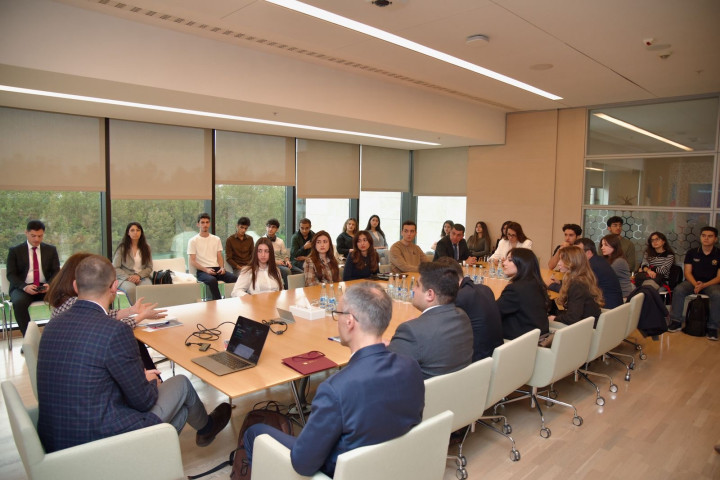 Roundtable on “Fighting Disinformation: Lessons and Challenges from the Baltic States”