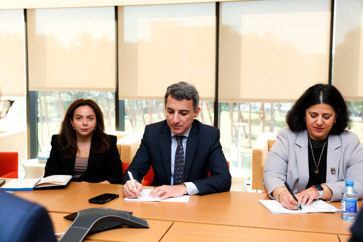 MoU between IDD and the International Institute for Central Asia, Uzbekistan