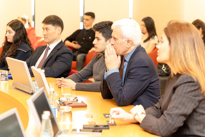 GPLS: Security Challenges in the Dynamic World