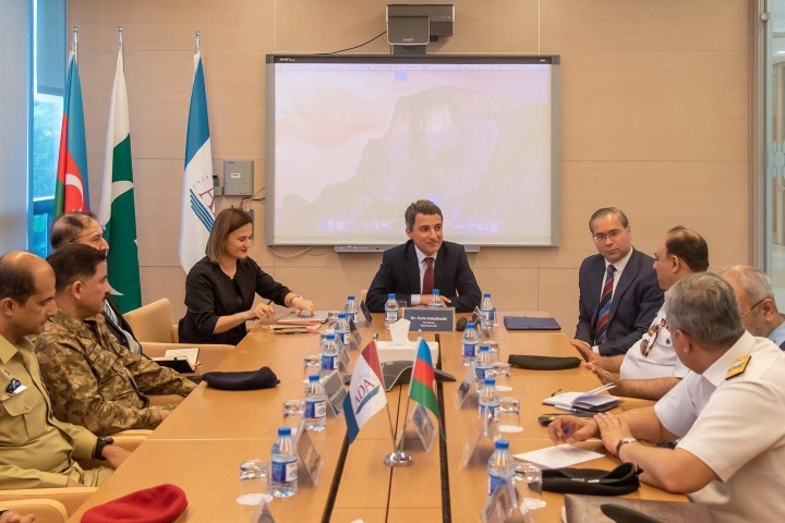 A delegation of the Pakistani National Defence University and the listeners of the "National Security and War" course visited ADA University.